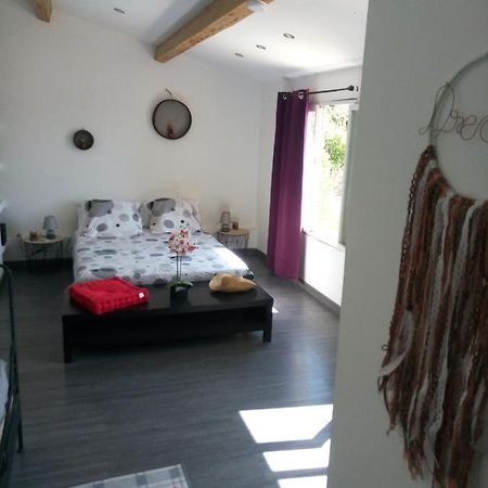 Gite Chez Mamiyo Gallargues Le Montueux מראה חיצוני תמונה